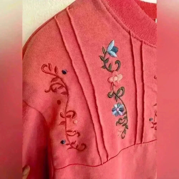 Vintage 90’s Shenanigans button up sweatshirt pink with floral embroidery sz. S - Picture 4 of 13